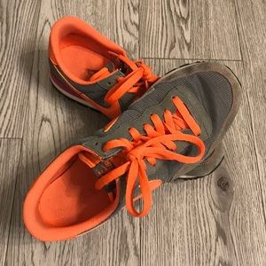 Cute Throwback NIKEs